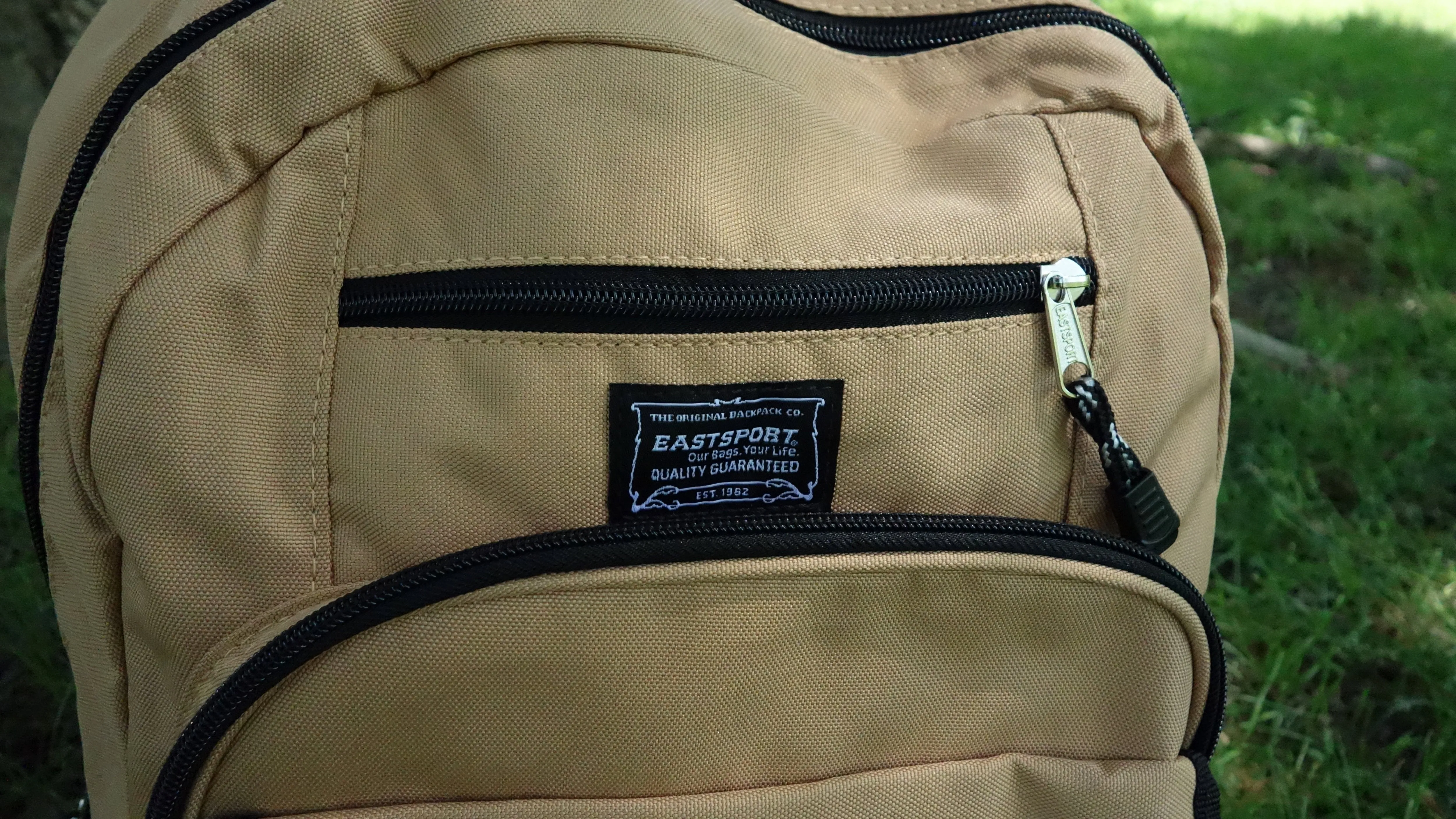 Basic Tech Backpack