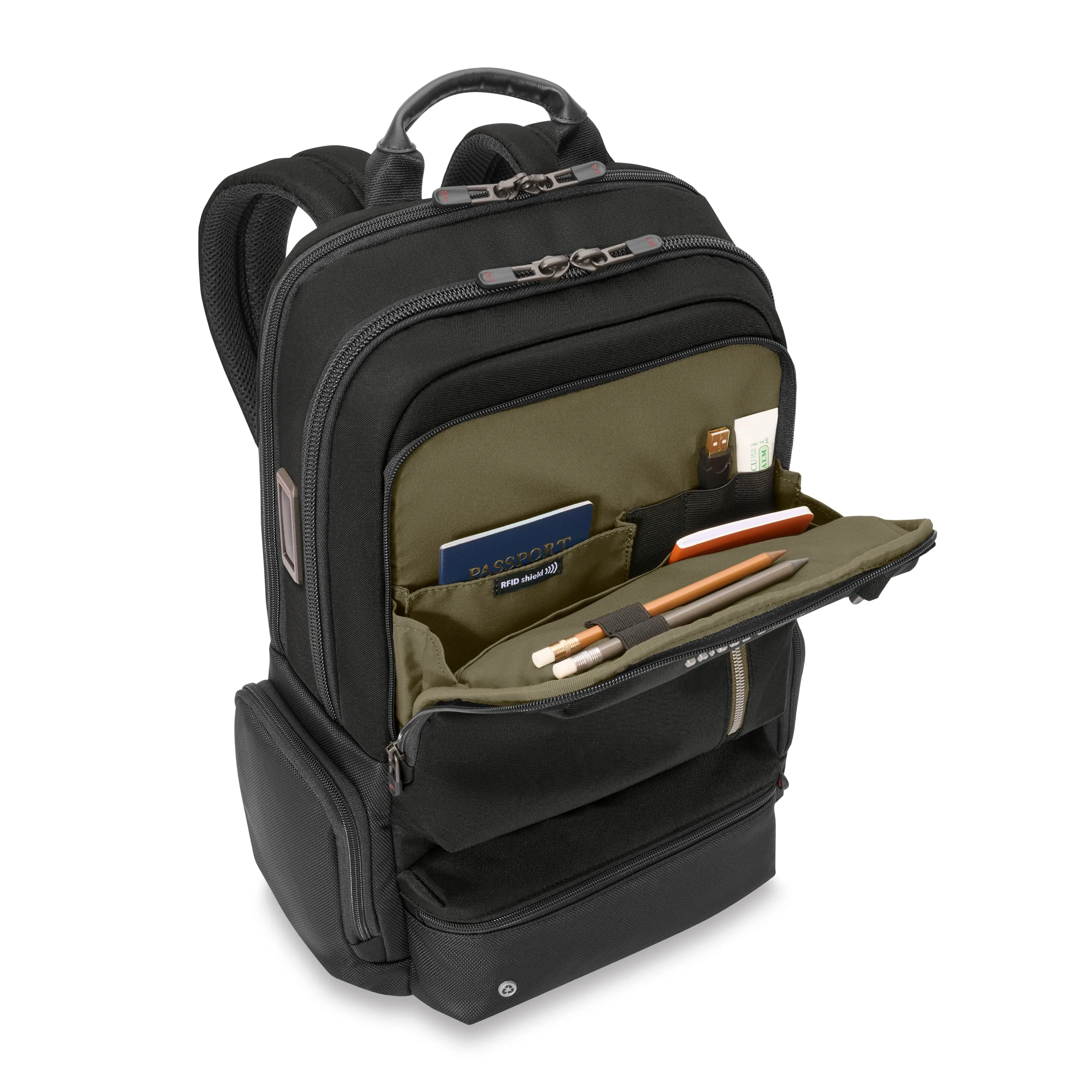 Briggs and Riley HTA Large Cargo Travel/Laptop Backpack with RFID- AK136