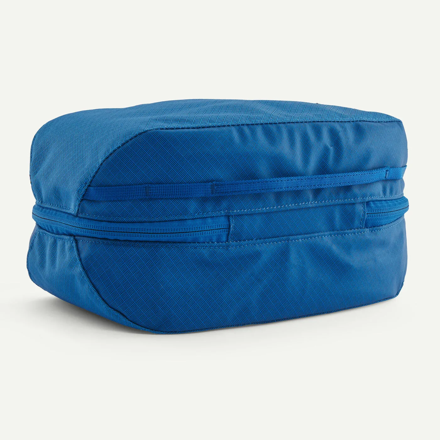 Patagonia Black Hole Cube