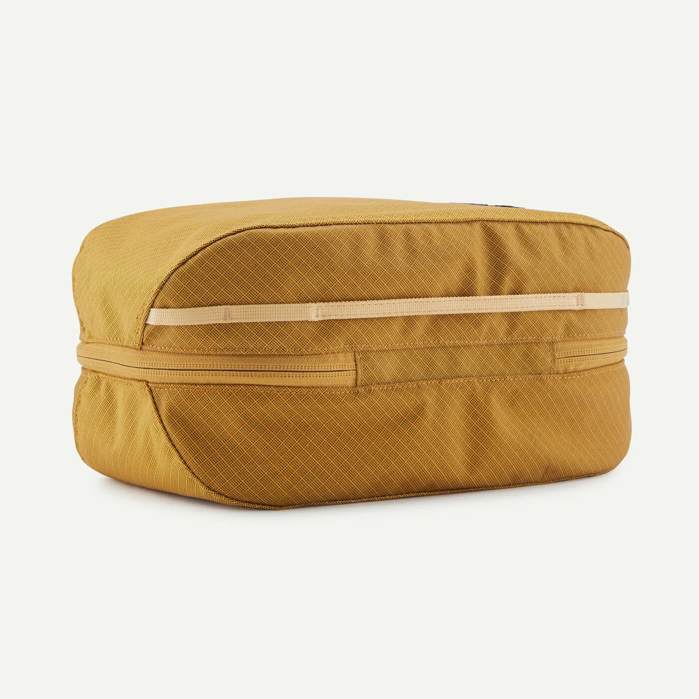 Patagonia Black Hole Cube