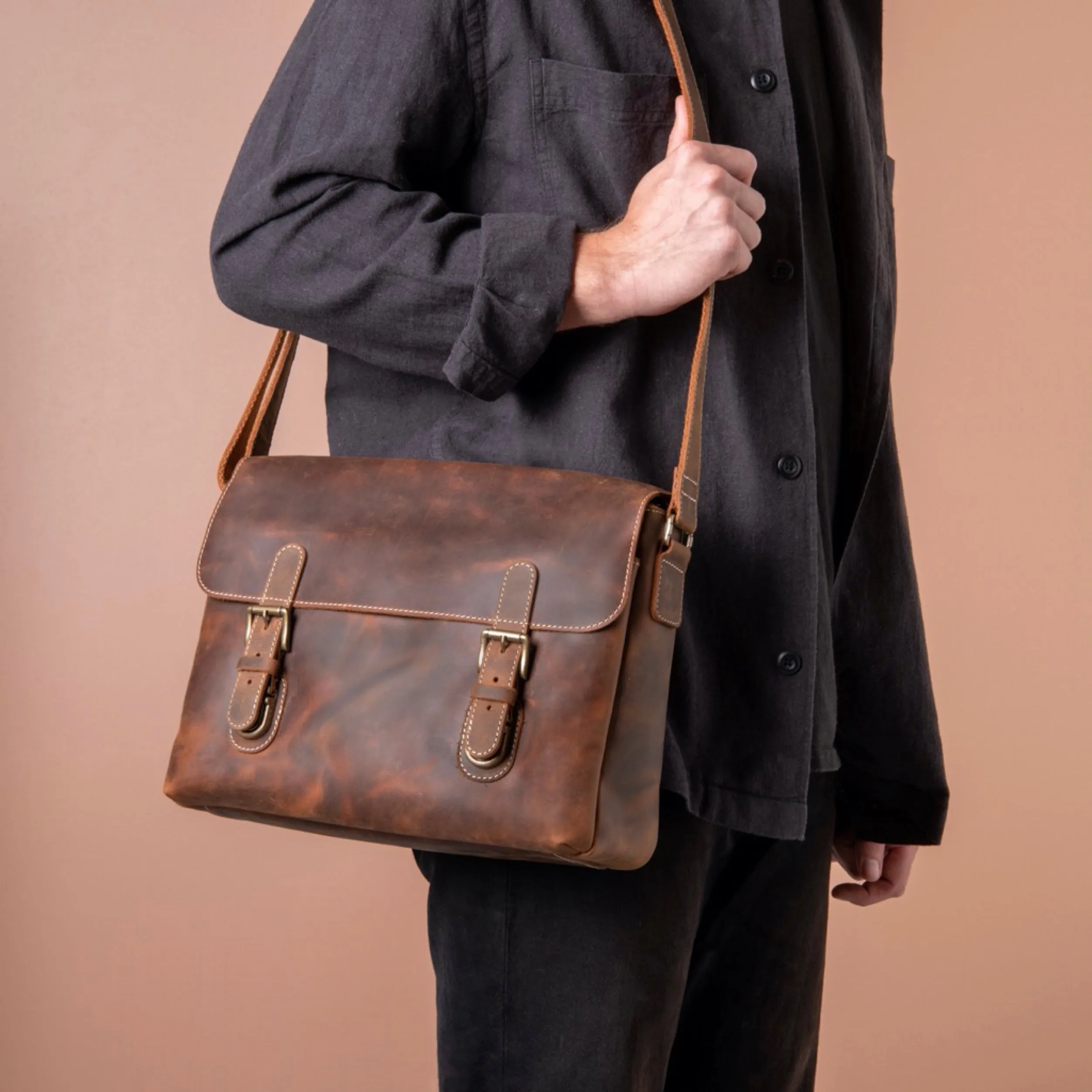 Plume Leather Messenger Bag